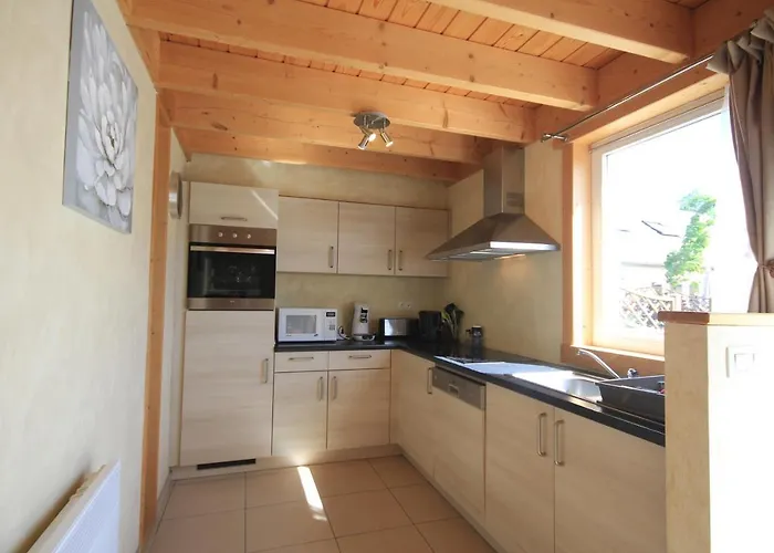 Journal Aux Lacs-5pers * Froid-Chapelle